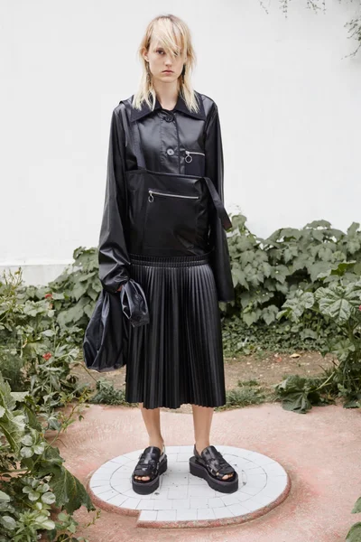 Look 2